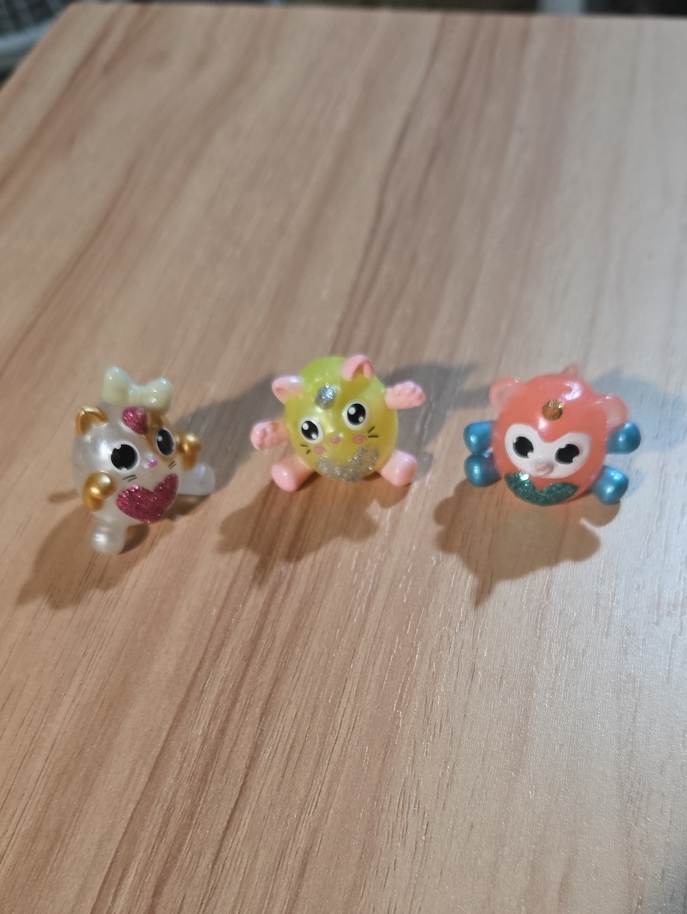 Small Pets Decorative Resin Figurine - Assorted Colors..Pencil Toppers